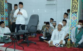 Bupati dan Wakil Bupati Hadiri Tausiah Awal Tahun Bersama UAS