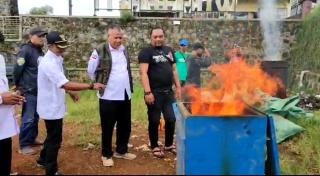 Uji Coba Brigade Pengendali Sampah