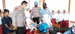 Kapolres Indramayu: Vaksinasi Anak Sebagai Langkah untuk Melindungi Siswa