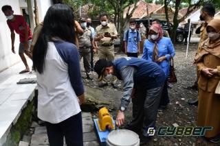 Bupati Majalengka Launching Program Penyambungan Air Bersih Gratis
