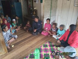 Terharu!!! Usai Virar 3 Anak Yatim Piatu di Ciemas Sukabumi Diasuh Bunda May