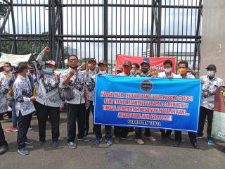 Dewi Aryani Dorong Kepala Daerah Tegal dan Brebes Proaktif Monitor Formasi PPPK untuk Guru Honorer