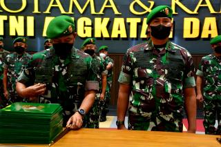 Mayjen TNI Kunto Resmi Menjabat Pangdam III/Siliwangi