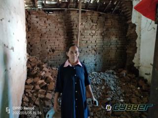 Akibat Hujan Deras  Rumah Dahria Roboh