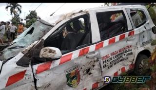 Kecelakaan Maut! Ambulans Desa Terguling, 1 Pasien Meninggal di Lokasi
