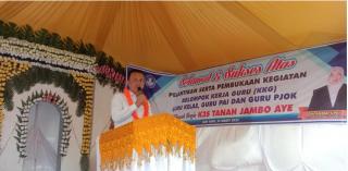 Kadis PK Aceh Utara Lantik KKG di Wilayah Kecamatan Tanah Jambo Aye