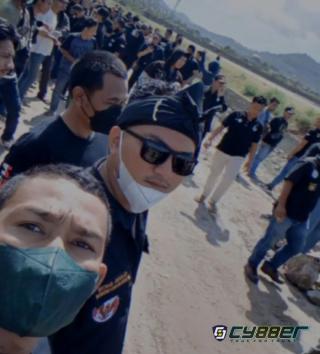 Ormas dan Ratusan Warga Rawa Arum Gelar Aksi Damai