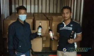 Polres Sumedang Amankan Seribu Botol Miras di Jatinangor