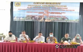 Camat Baru Kecamatan Megamendung Minta Kades Bisa Bersinergi