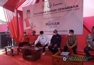 Peduli Stunting, Ono Surono Bagikan 500 Paket Makanan Olahan dari Ikan
