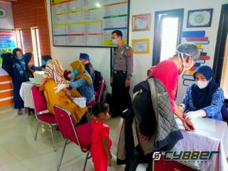 Polisi Monitoring Pembagian BST Migor