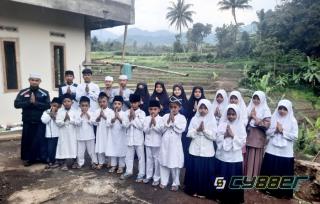 Yayasan RND Berbagi dengan Yayasan Baitul Arqom Addiniyah