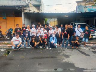 Semarak Ramadhan,Media Brantas Bagi Bagi Takjil Gratis