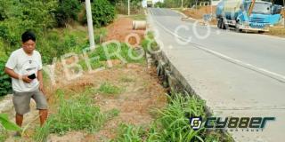 Baru Setahun Dikerjakan, Proyek Preservasi Jalintim Sp.Lago- Pematang Reba Sudah Rusak