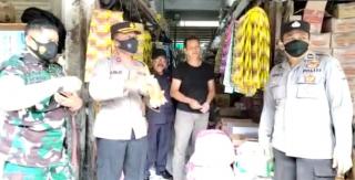 Kapolsek Cijeruk-Cigombong Bersama Tim Terpadu Gelar Operasi Pasar