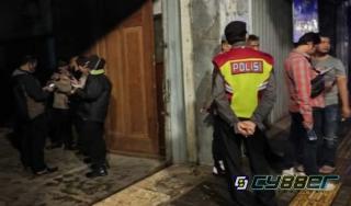 Senjata Api Beserta Ribuan Peluru Juga TNT Ditemukan Dalam  Rumah di Jalan Asia Afrika Bandung 