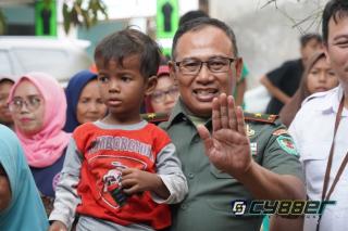 Jenderal TNI Dudung Abdurachman Jadi Bapak Asuh Anak Stunting, Danrem 064/MY Saksikan dari Banten