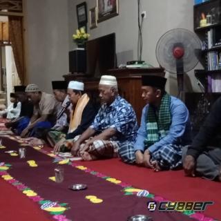 Antusias Masyarakat Pekon Manggala Ingin Mengenal Sosok Hj Muhammad Saleh Asnawi.
