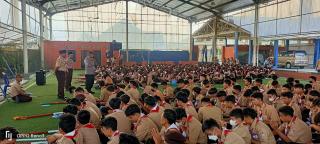 Polisi Berikan Pembinaan dan Penyuluhan Kepada Siswa Baru SMAN 2 Kota Tasikmalaya