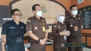 TIM Kejaksaan Geledah DPRD Garut Cari Alat Bukti Kasus Dugaan Korupsi BOP dan Reses