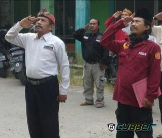 Mengenang Jasa Para Pahlawan, Tiga Wadah Wartawan Laksanakan Upacara HUT RI 77 dengan Hikmat.