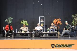 Kapolresta Cirebon Hadiri Dialog Khusus terkait Rencana Kenaikan Harga BBM Subsidi