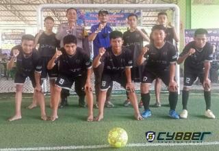 Pemred Media Online Cyber88 Tommy FM Resmi Buka Turnamen Futsal Pelajar di Kabupaten Siak 