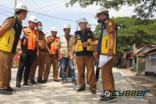 Bupati Cirebon Meminta Masyarakat Pantau Progres Pembangunan Infrastruktur di Wilayah Timur.