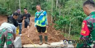 TMMD Bangun Jalan Desa Air Naningan, Kapten Rio Antoni : Tidak Terduga Ada Penambahan Badan Jalan Sepanjang 400M