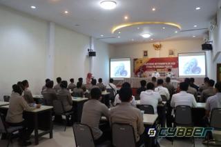 Polres Sukabumi Latih Anggota Tingkatkan Pelayanan Publik 