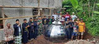 Patriot Siliwangi Sejati Memberikan Kubah Untuk Mesjid AL Barokah