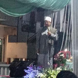 Peringatan Maulid Nabi, KH. Ujang: Umat Islam Jangan Tinggalkan Sholat dan Perbanyak Shalawat 
