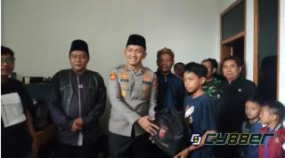 Sambang RW Kapolres Garut Di Kecamatan Cikajang