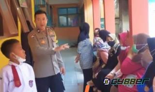 Sambangi SDN 01 - SDN 03 Batujajar, Bhabinkamtibmas Desa Batujajar Timur, Berikan penyuluhan