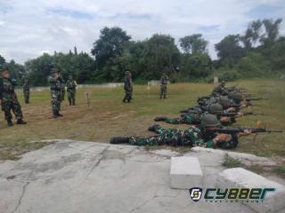 Puasa Tak Halangi Prajurit Korem 064/MY Mengasah Keterampilan dan Kemampuan (Skill) Menembak