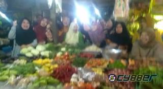 Emak Emak Pedagang Pasar Banjaran Berharap Hakim PTUN Terbuka Hati Memenangkan Gugatan, Ini Ungkapkan Ketua Kewappa