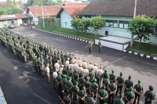 PUSDIKKU APEL Bersama ORGANIK dan Siswa Usai Cuti Lebaran
