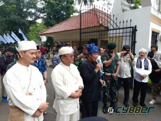 Danrem 064/MY Dampingi Pj Gubernur Banten Sambut Kedatangan Peserta Seba Baduy