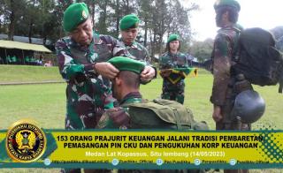 153 Siswa PUSDIKKU DITKUAD Jalani Tradisi Pembaretan, Pemasangan Pin CKU dan KORP Perwira Keuangan