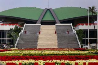 Soal Cuitan Denny Indrayana Terkait Putusan MK yang Direspon Legislator, Presidium Kornas: DPR RI Harus Minta Maaf