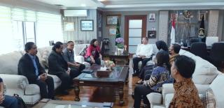 Dinilai Lamban Soal Penanganan Kasus Dugaan Penculikan dan Kekerasan, Kuasa Hukum Zaenal Musthofa dan LPSK Mengadu ke Komisi III DPR RI