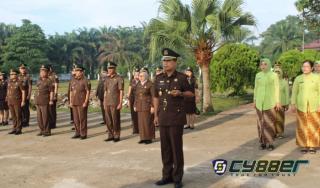 Sambut Hari Bhakti Adhyaksa Ke-63, Kejari Inhu Upacara dan Ziarah keTMP Indra Bhakti