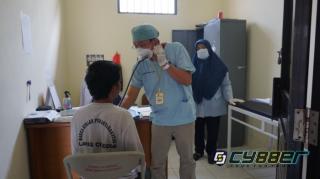 Datangkan Dokter Spesialis, Lapas Cilegon Cek Kesehatan Warga Binaan Peserta Rehabilitas Medis