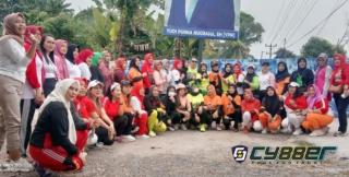 Ratusan Emak-Emak Lakukan Senam Kebugaran di Posko YPN