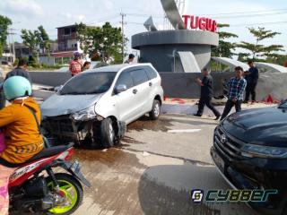 Viral, Tugu Bono Pelalawan senilai Rp.7,8 M Timbulkan Laka Lantas
