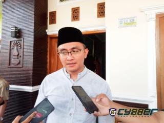 Jalin Silaturahmi Andika Azrumy Lakukan Kunjungan ke Tokoh Masyarakat Kecamatan Puloampel
