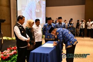 Sukseskan Pemilu 2024 , ASN Majalengka Tandatangani Pakta Integritas dan Ikrar Netralitas