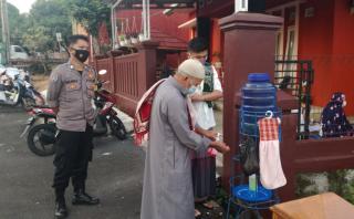 Cegah Penularan Covid-19 di Hari Raya Idul Fitri, Bhabinkamtibmas di Majalengka Pantau Aktifitas Warga Binaan