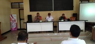 Kapolsek Pamarican Menyampaikan Anjuran Bupati Bahwa ASN Ciamis Dilarang Keluar Wilayah Kabupaten Ciamis