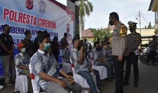 Penyandang Difabel di Cirebon Dapat SIM D Gratis dari Polresta Cirebon Polda Jabar